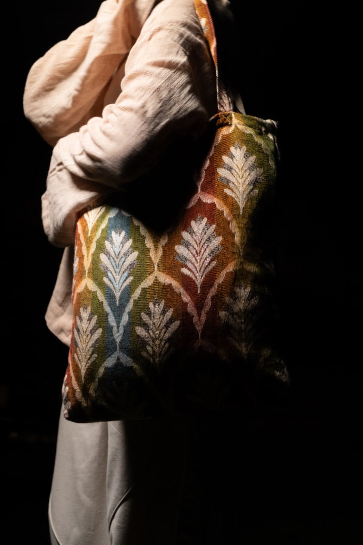 two-way tote